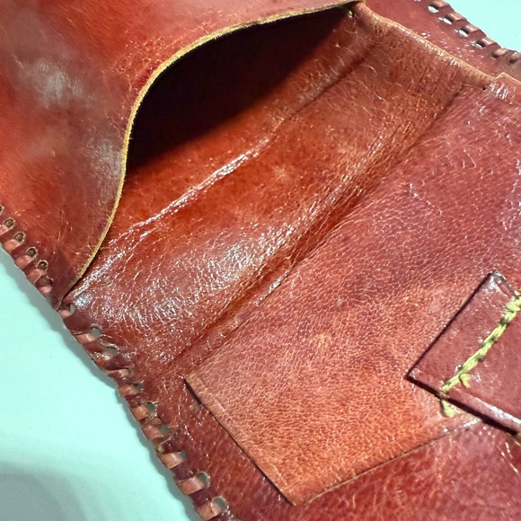 Vintage Floral Leather Wallet - Picture 5 of 8